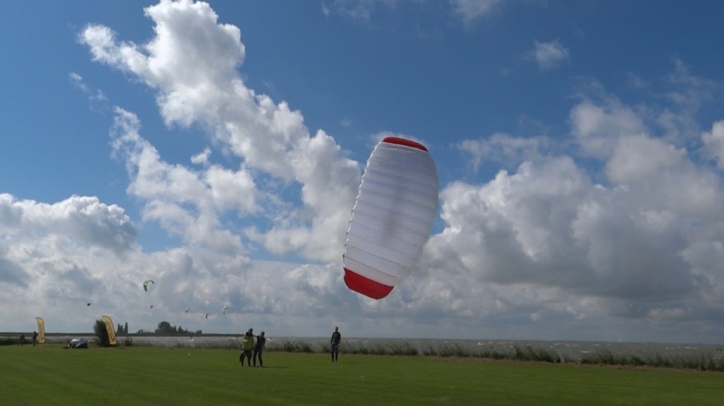 Kitesurfschool Noordholland KiteFEEL Proefles
